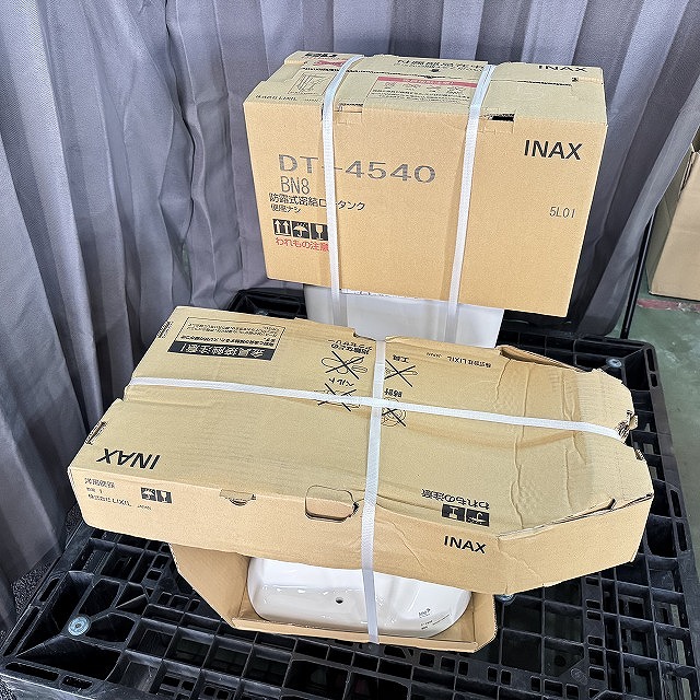 LIXIL INAXのC-180P+DT-4540/BN8タンク本体。埼玉県朝霞市で高価買取！