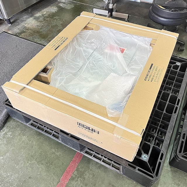保護ビニールと外枠ダンボール付き未開封状態のLIXIL MEB-753TXJU ミラーキャビネットを埼玉県朝霞市で高価買取！