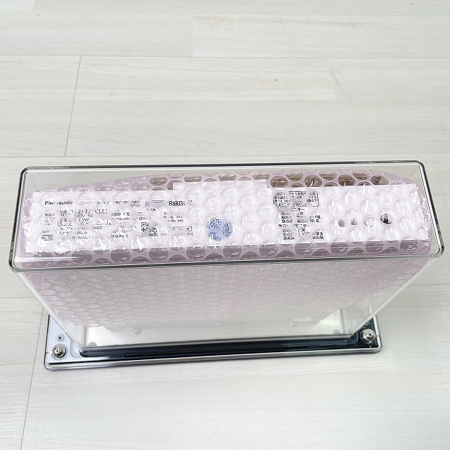本体底面部分も非常に綺麗なパナソニックFW21327CLE1LED誘導灯を埼玉県朝霞市の買取ヴィレッジへ